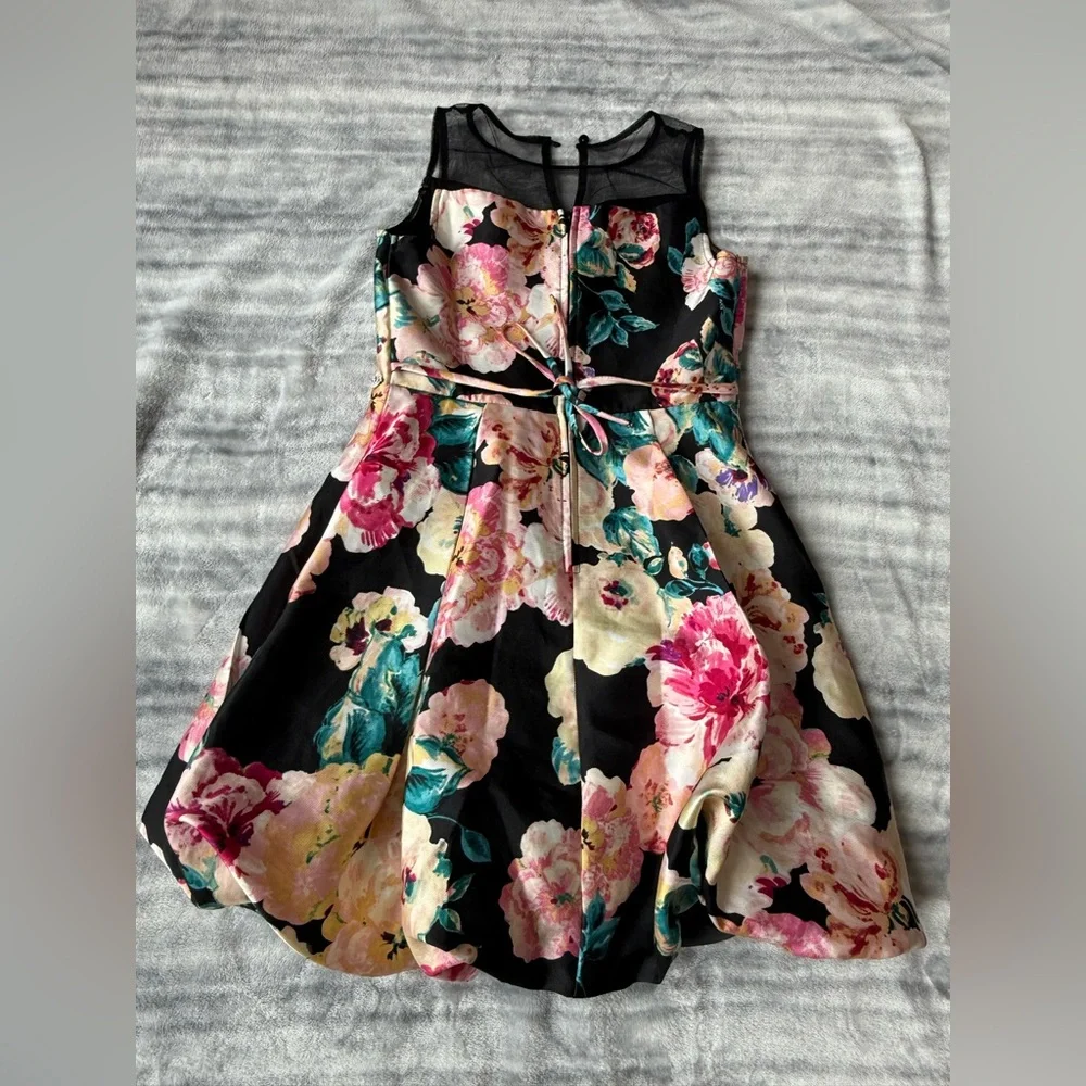 Speechless Floral‎ Kids Dress with Pink and Cream Accents size 8